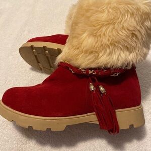 Gorgeous red and fuzzy ankle boots - size 7 - by ANYTHING BUT MONDAY - box 61